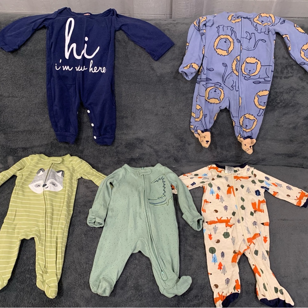 Newborn Footies Set
